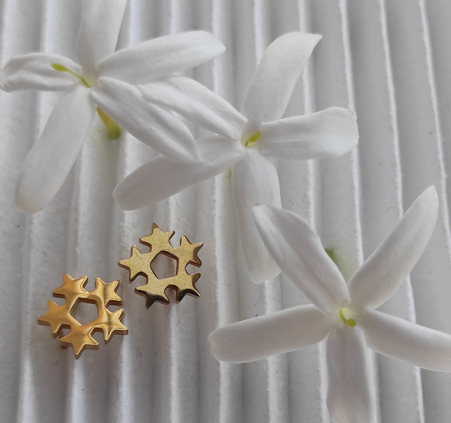 Gold Star Cluster Studs