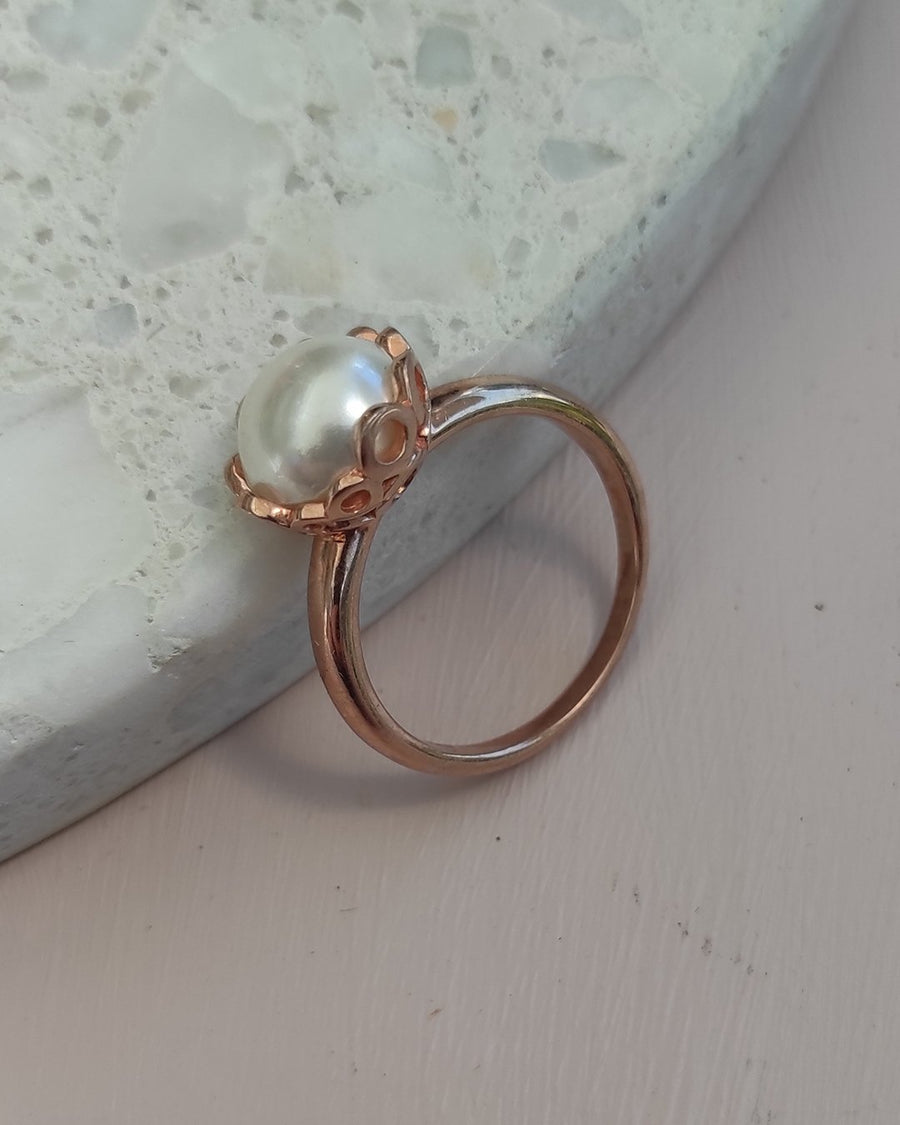 Rose Champagne Bubbles Ring - M