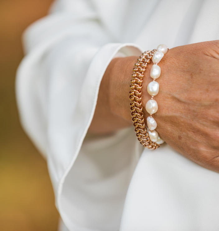Kagi 2025 pearl necklace